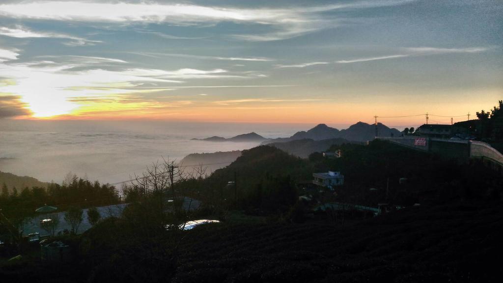 Legendary Bed And Breakfast Fenchihu Luaran gambar